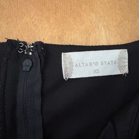 Altar'd State Trixxi Black Aurora 3D Floral Mesh +Tulle Baby Doll Dress size XS - Picture 7 of 8